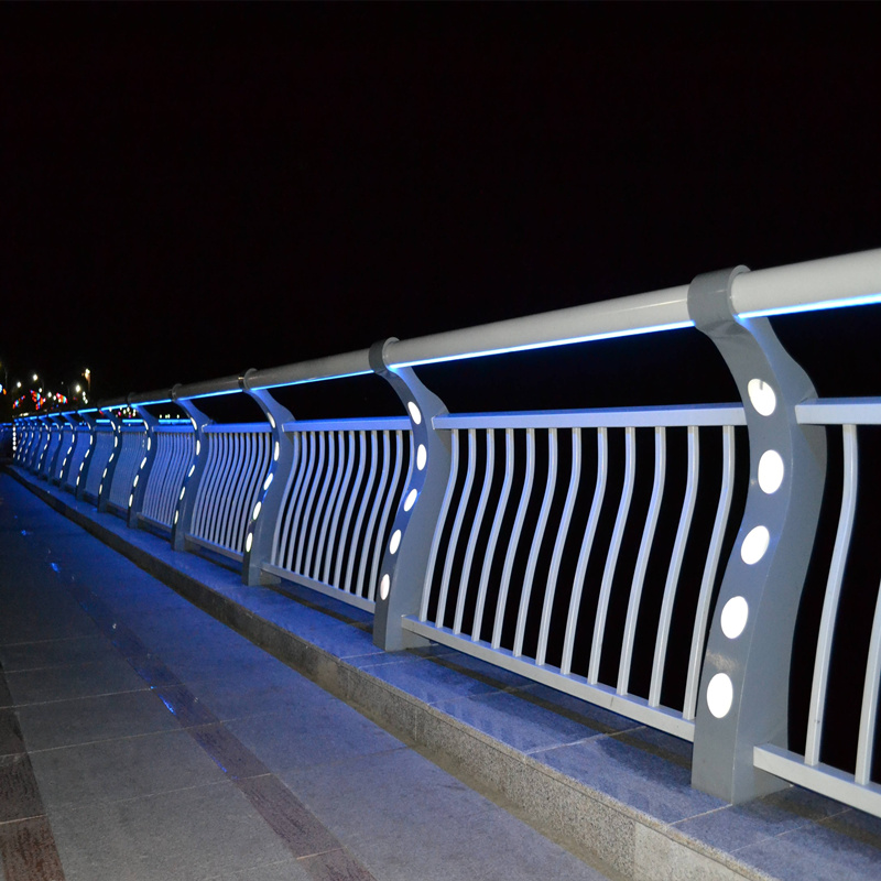 灯光护栏