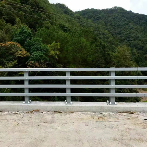 桥梁护栏